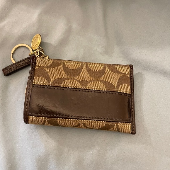 Coach small wallet with key ring - Picture 2 of 4